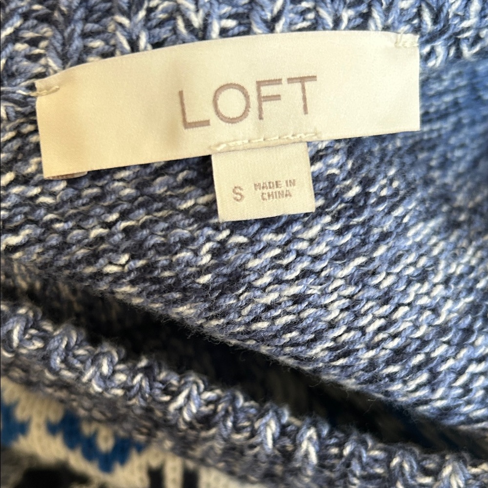 Blue Patterned Women's Sweater - Picture 5 of 6